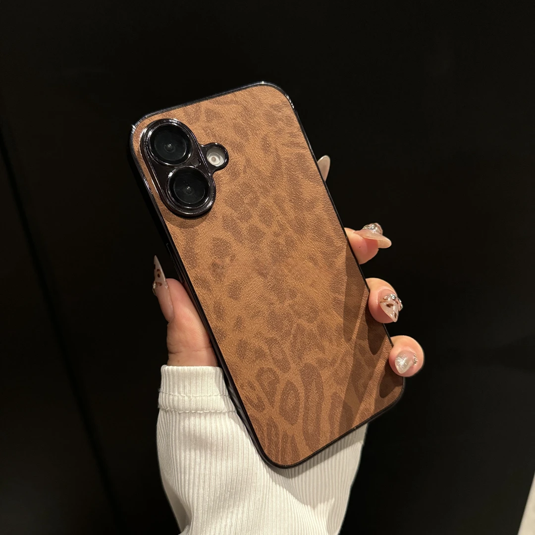 适用苹果16pro手机壳电镀复古豹纹自带镜头膜全包防摔网红女款ins