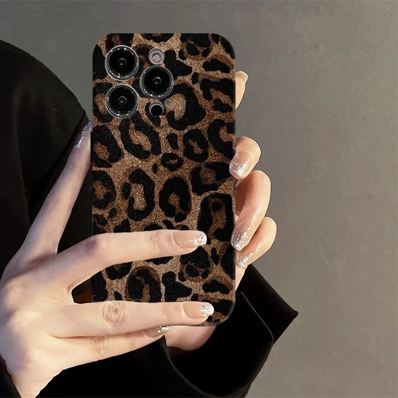 适用苹果16pro手机壳复古豹纹网红女款奢华创意ins潮牌小众高级感