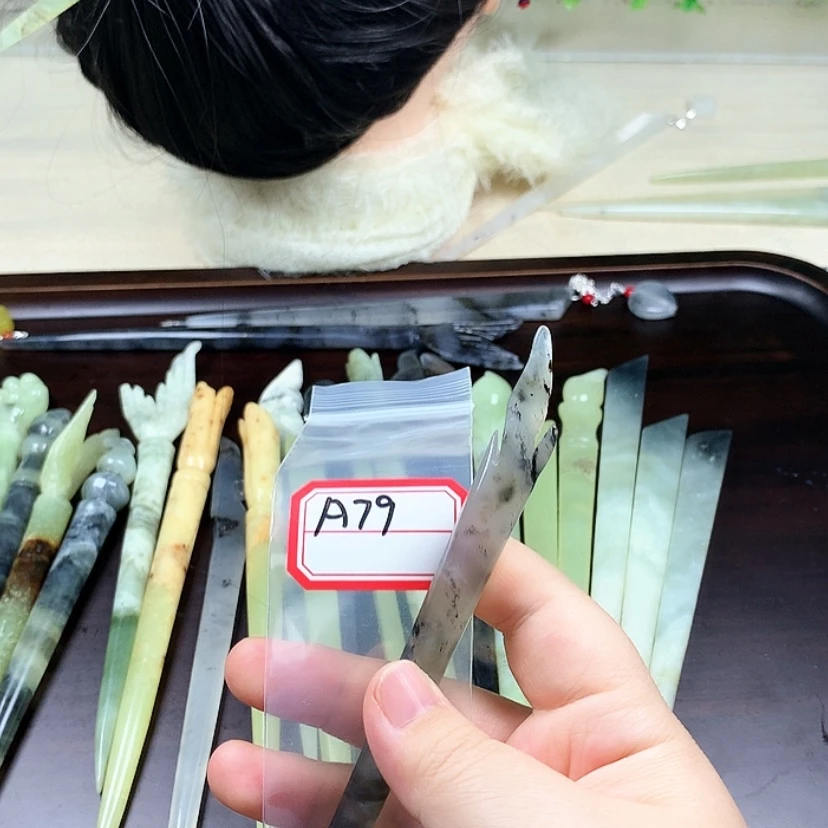 【闪购商品】蛇纹石玉发饰未镶嵌8****7