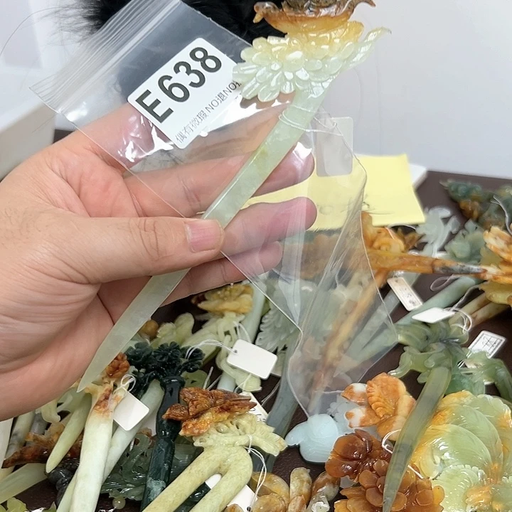 蛇纹石玉发饰合金广****司
