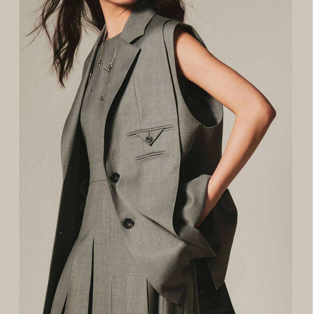 PESARO设计感西装版型马甲3209-9P59