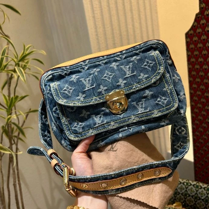 95新 LouisVuitton/路易威登 vintage蓝色时尚复古牛仔丹宁腰包