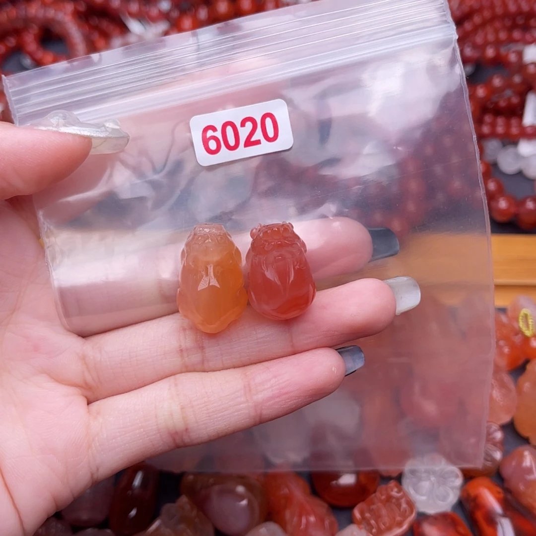 【闪购商品】南红玛瑙6020未镶嵌七*
