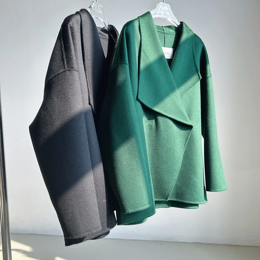 米娜裁缝—新款轻奢水波纹不规则短款双面手工大衣外套气质