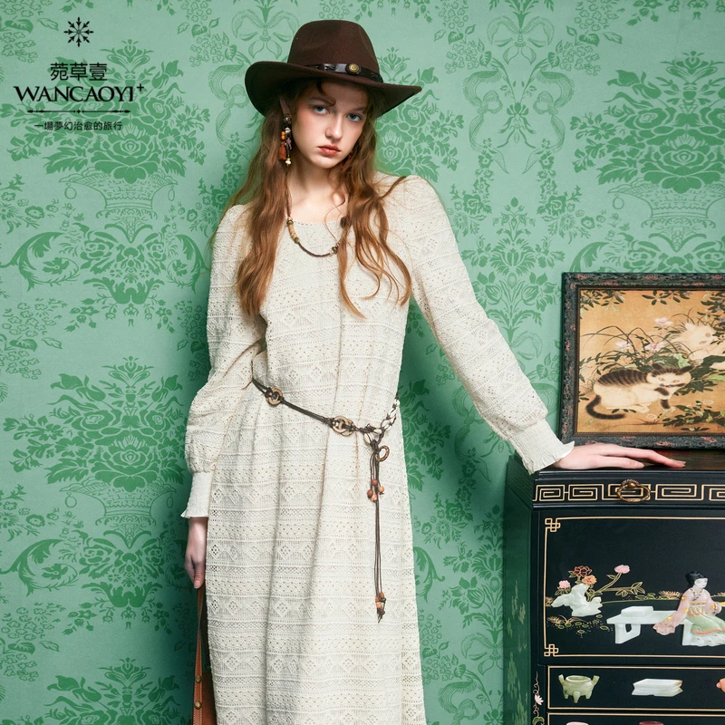 【福利款】菀壹复古文艺风连衣裙女镂空a字中长裙Q05920331