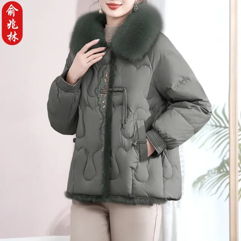 加绒妈妈冬装羽绒棉服洋气质2024新款中老年女冬季国风棉袄外套