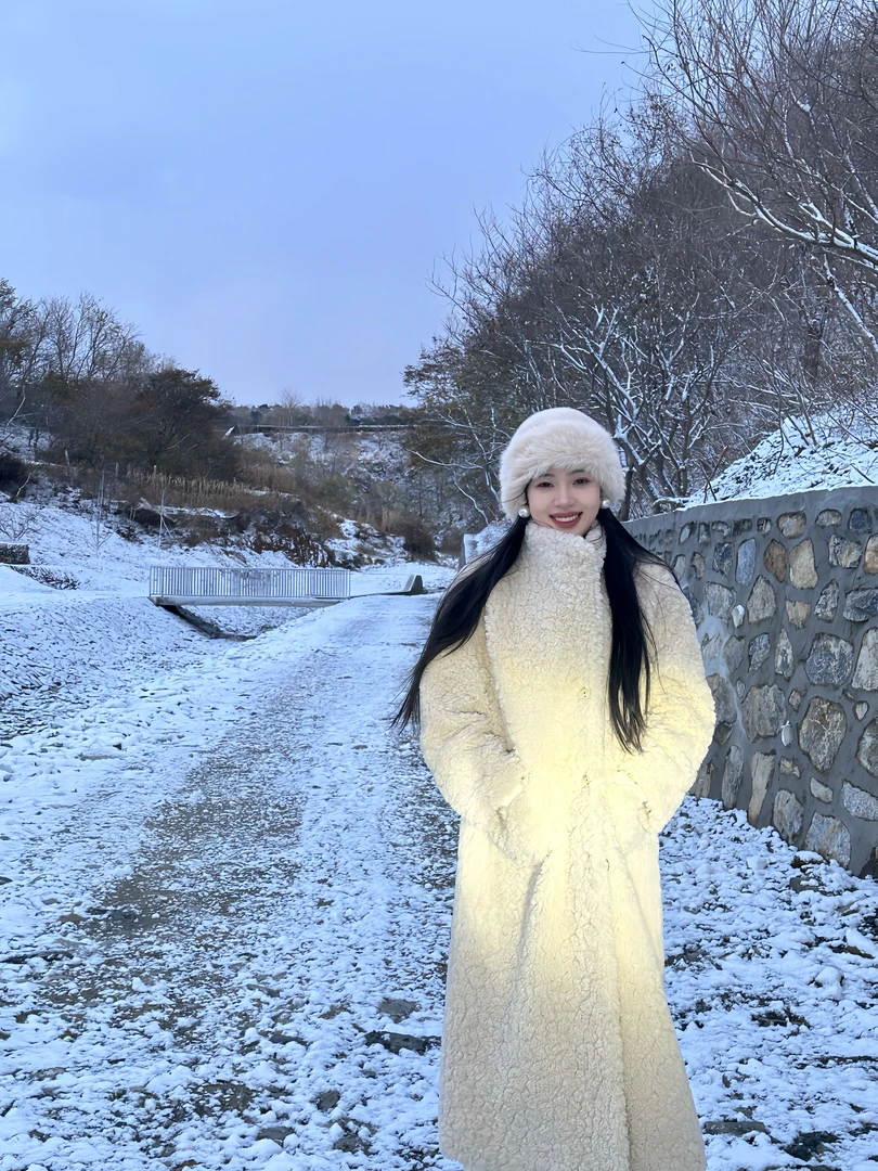 女款冬季气质时尚秋冬云朵毛长款毛毛外套-100