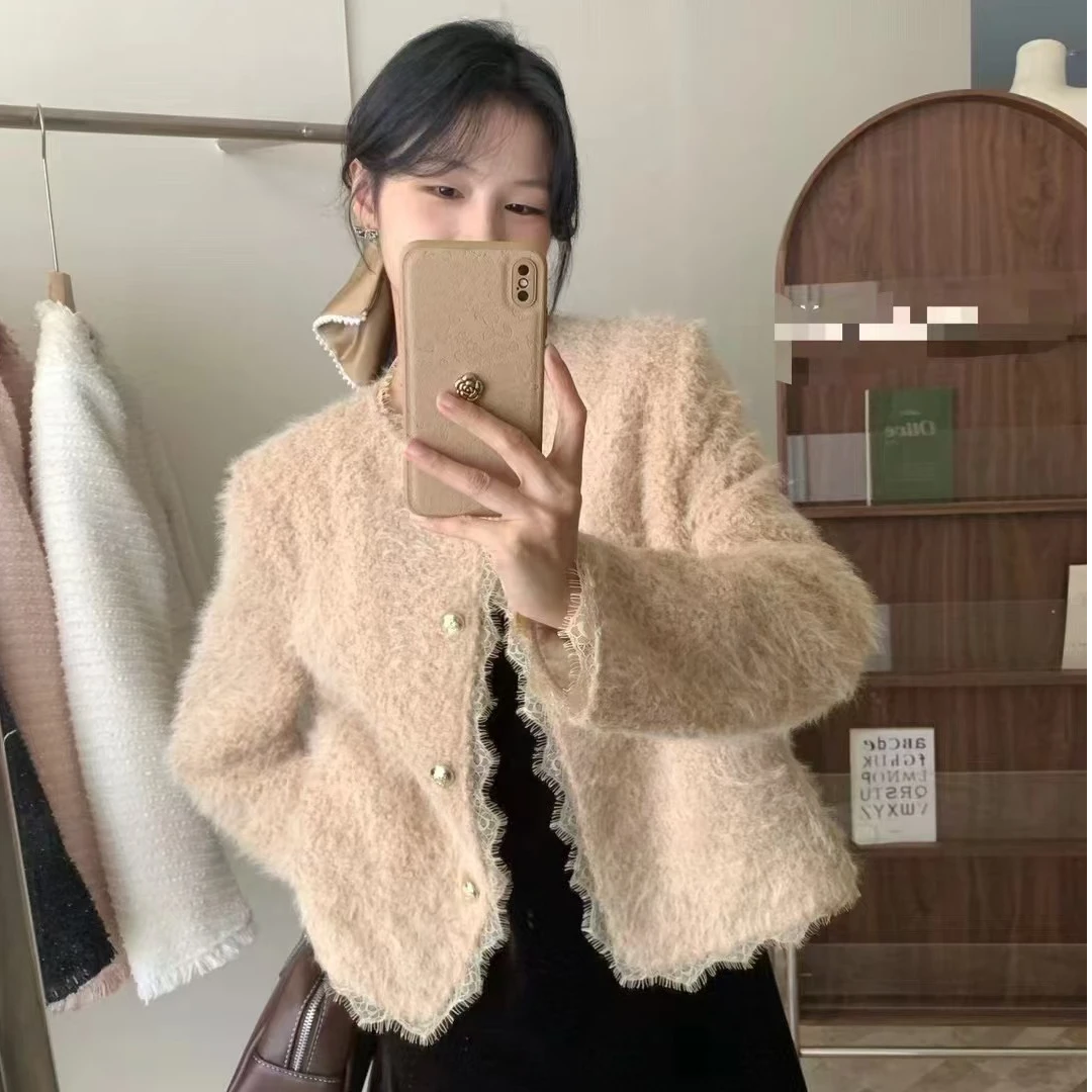 L.X~蕾丝边小香风外套女高级感百搭甜美减龄气质毛绒短款上衣8269