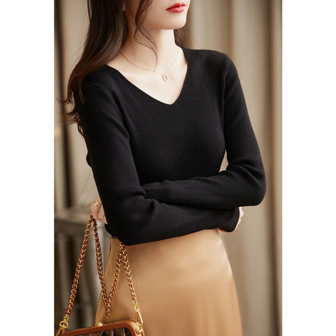 XWI/欣未时尚百搭气质套头打底针织衫V领纯色显瘦内搭毛衣9007