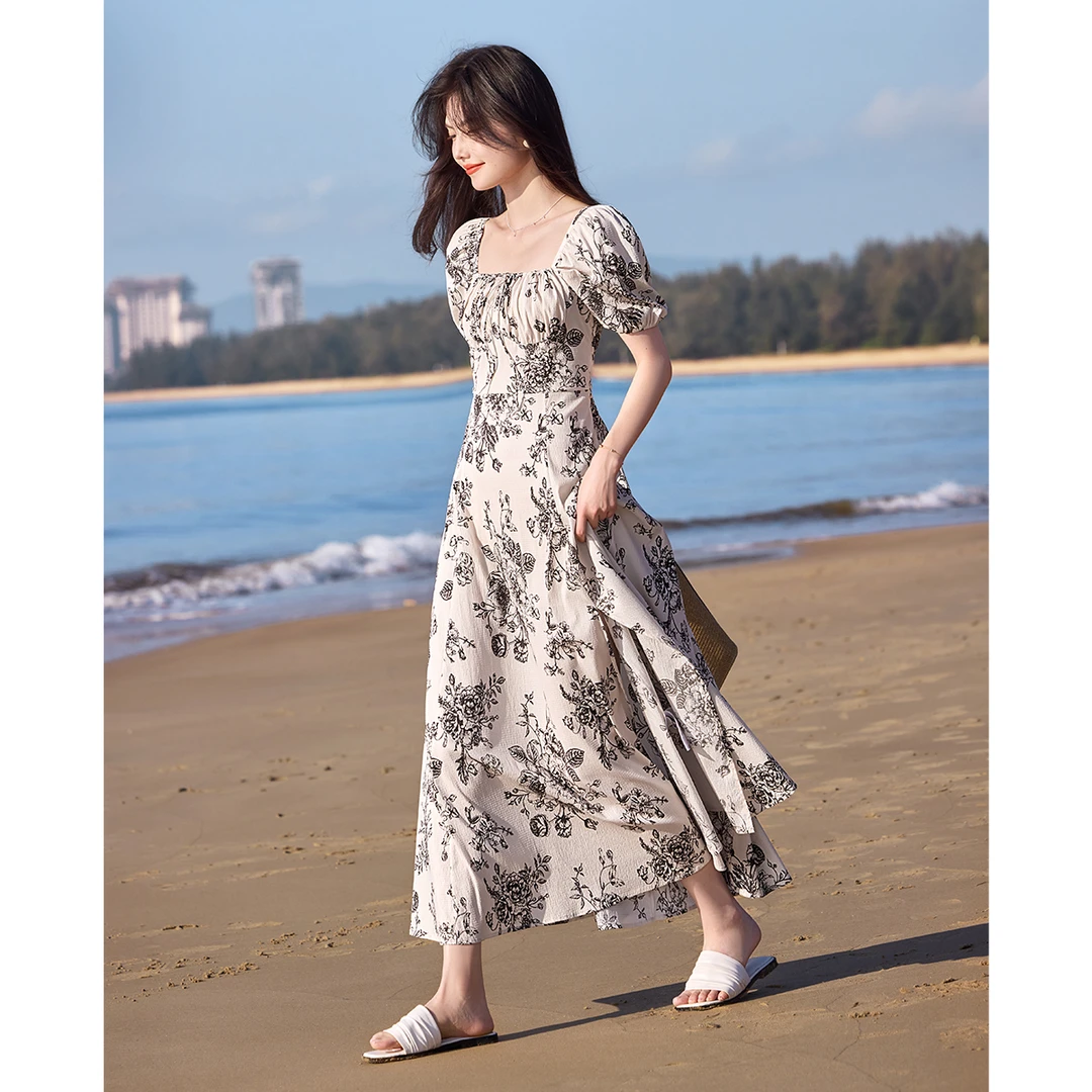 XWI/欣未2025夏季新款法式度假浪漫印花气质显瘦中长款连衣裙5569