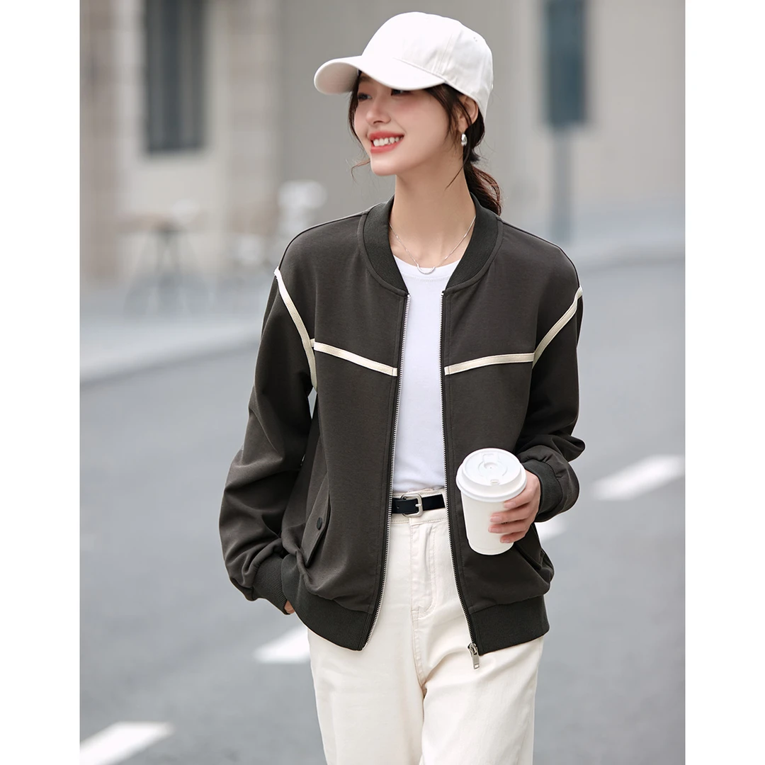 【直播】2025秋季时尚休闲百搭减龄撞色显瘦棒球服短外套女士2553