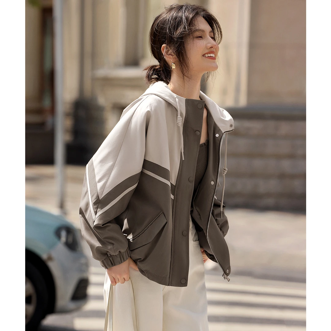 XWI/欣未拼接款连帽运动夹克2025年秋季新款气质拼接连帽夹克0549