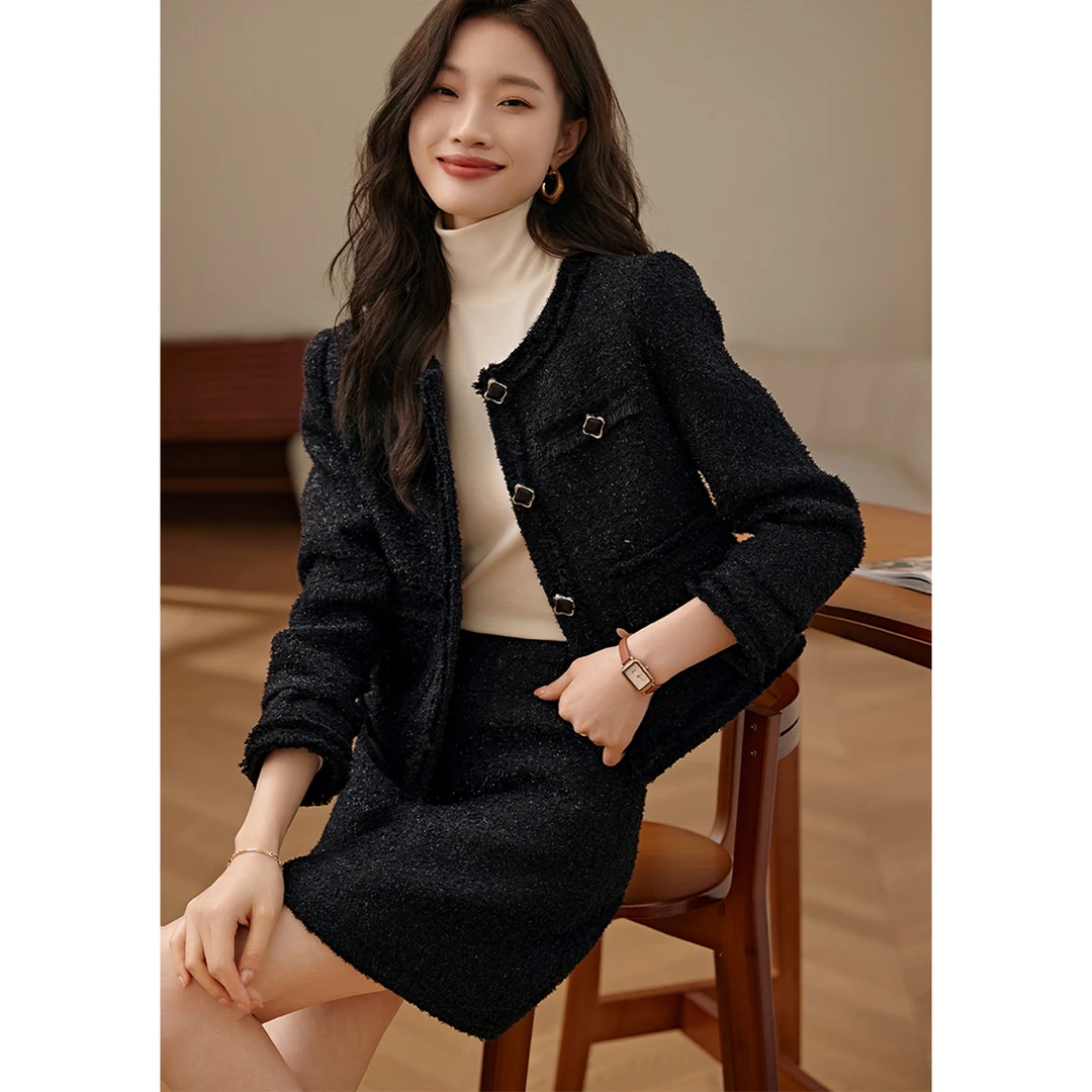 沫晗依美2025秋季气质重磅小香风时髦高阶两件套装女