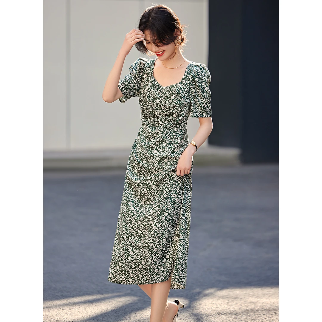 XWI/欣未25秋新款优雅碎花显瘦裙子时尚印花气质泡泡袖连衣裙3075