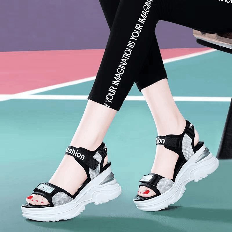 运动凉鞋女2024年新款夏季百搭鱼嘴坡跟松糕厚底罗马高跟增高女鞋