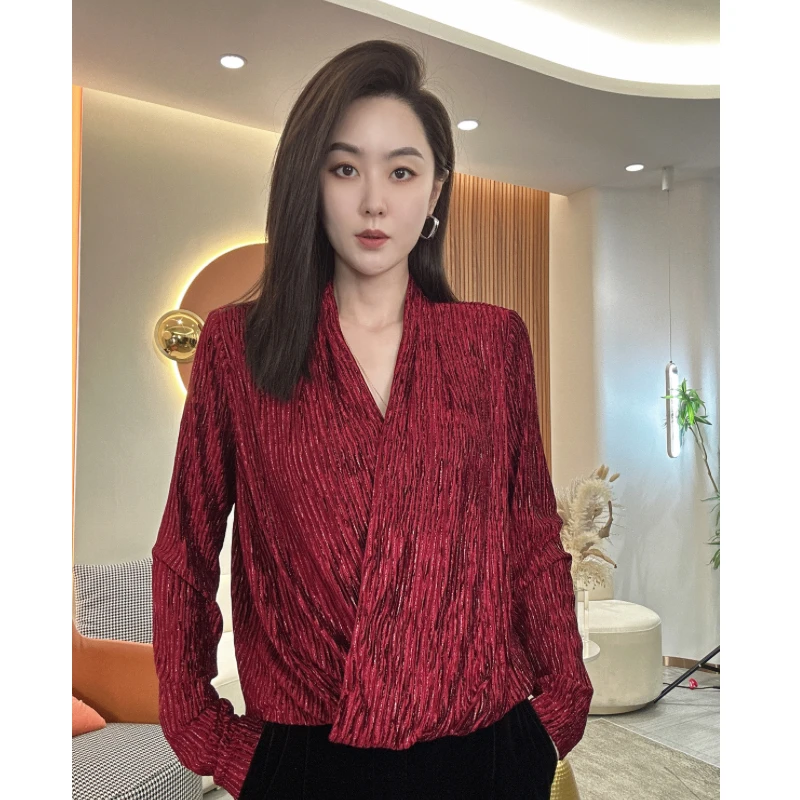 【潮流先行者】繁浮2024春季新款复古V领亮银烧花丝绒衬衫MM-66920