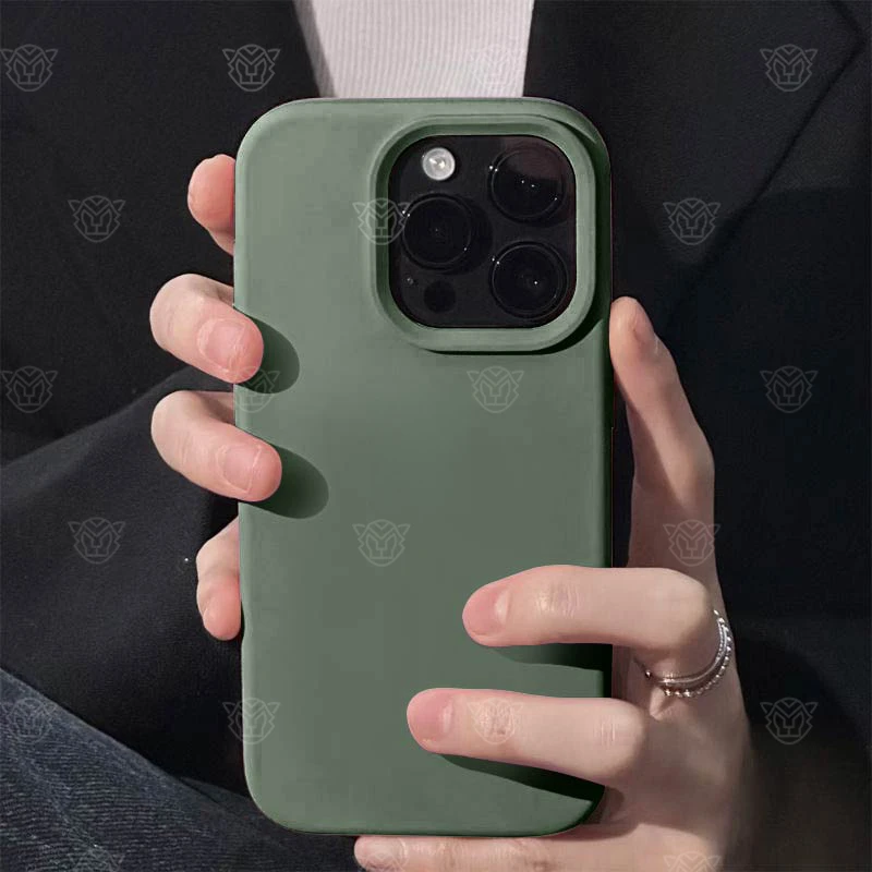 新绿色液态硅胶适用于苹果15手机壳iphone14promax大孔13/12防摔