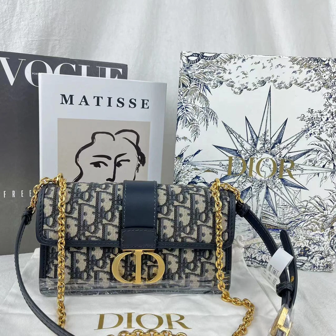 99新 DIOR/迪奥 蒙田30小号新款/闲置带膜 芯片款
