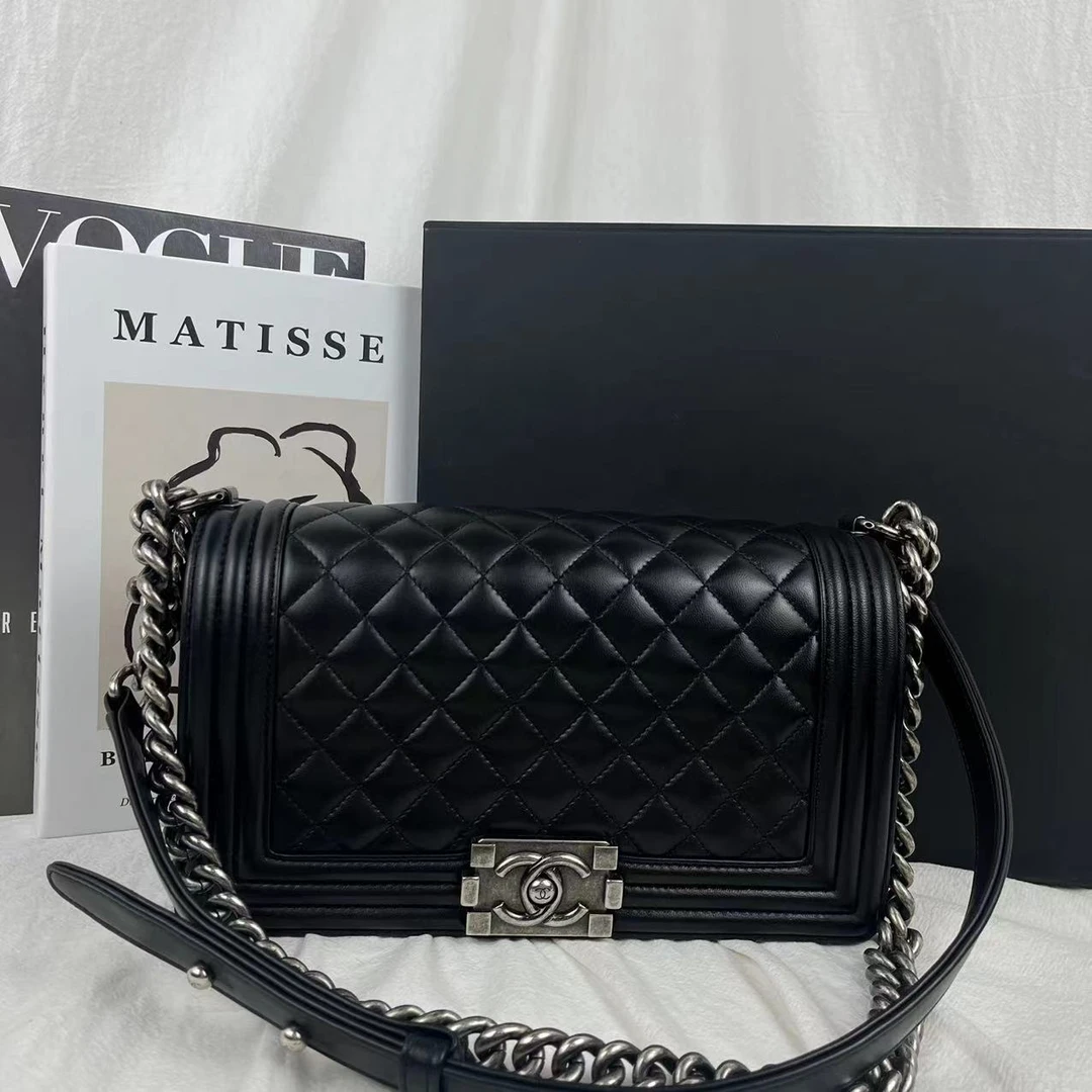 99新 Chanel/香奈儿 香奈儿  黑银中号 leboy
