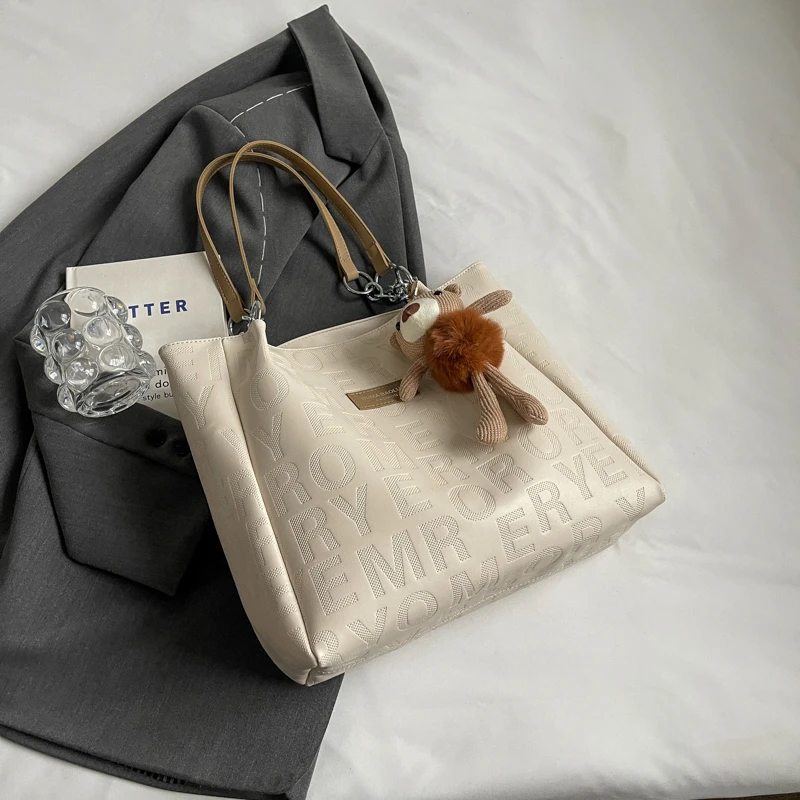 包包女2024新款今年流行大容量托特包简约百搭秋冬单肩上课通勤包