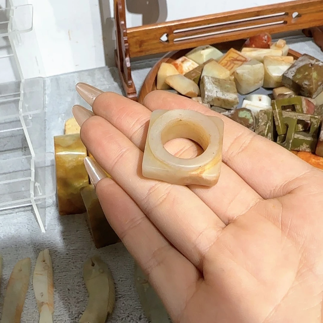 【闪购商品】密胺玉呵