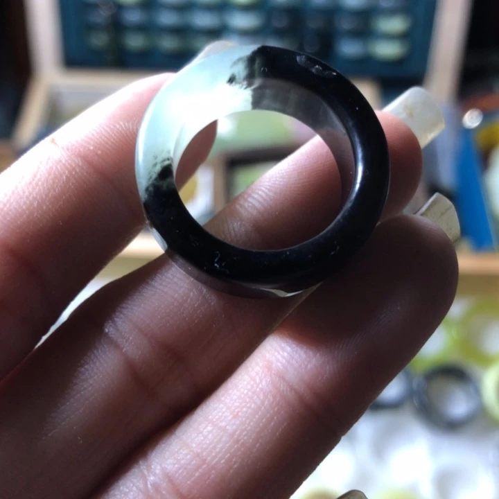 岫玉岫玉戒圈未镶嵌