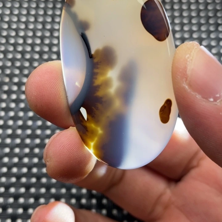 玛瑙/玉髓颈饰未镶嵌泡**水