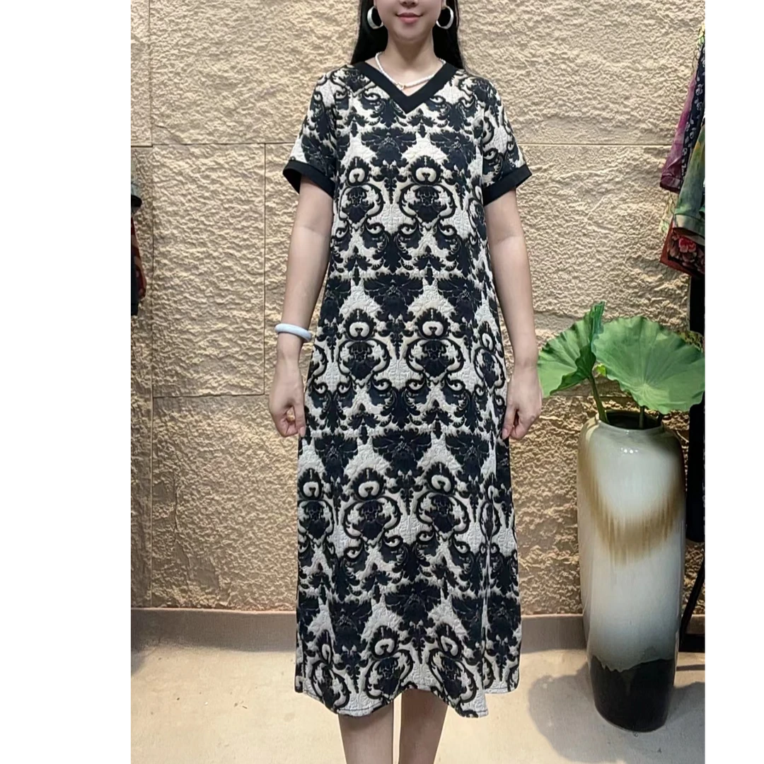 （黑凤尾）气质显瘦夏季新款短袖简约v领连衣裙