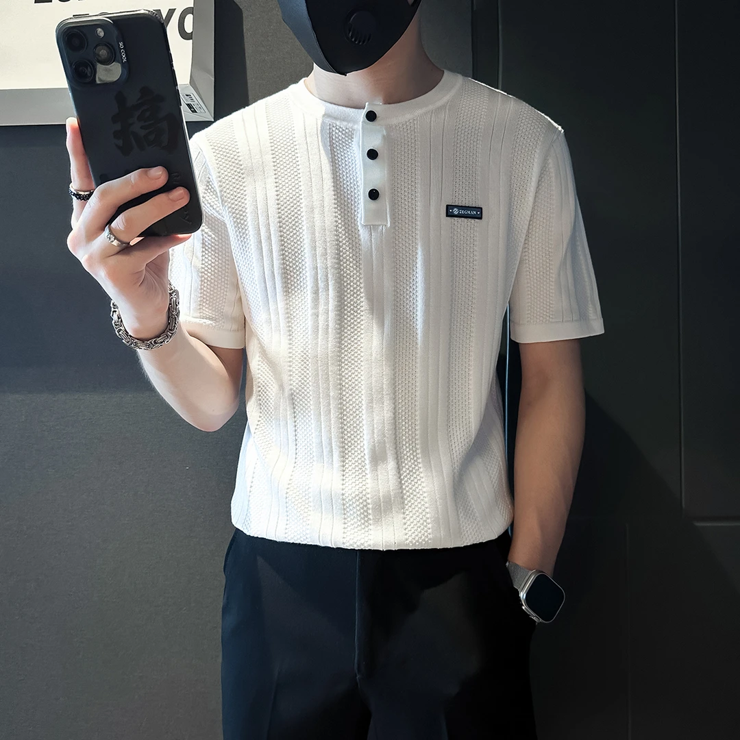 短袖毛衣男2024新款圆领带纽扣针织衫半袖修身百搭潮流白色打底衫