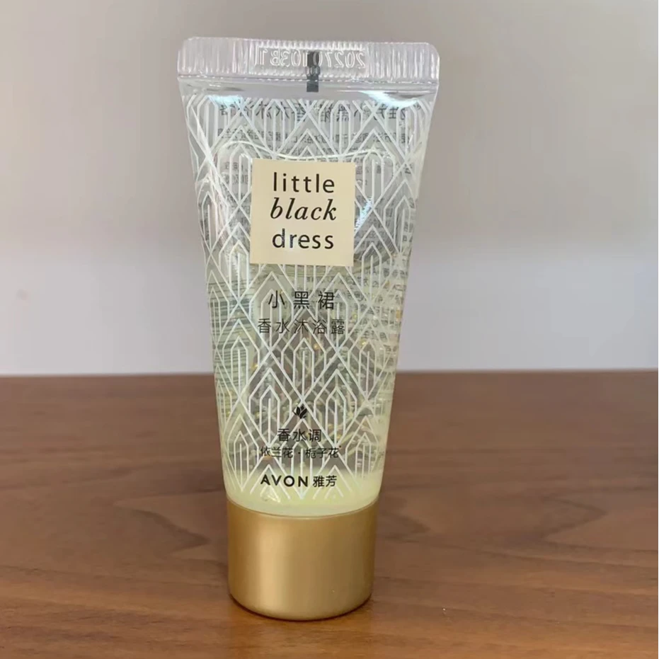 雅芳小黑裙香水沐浴露 小样30gx2支