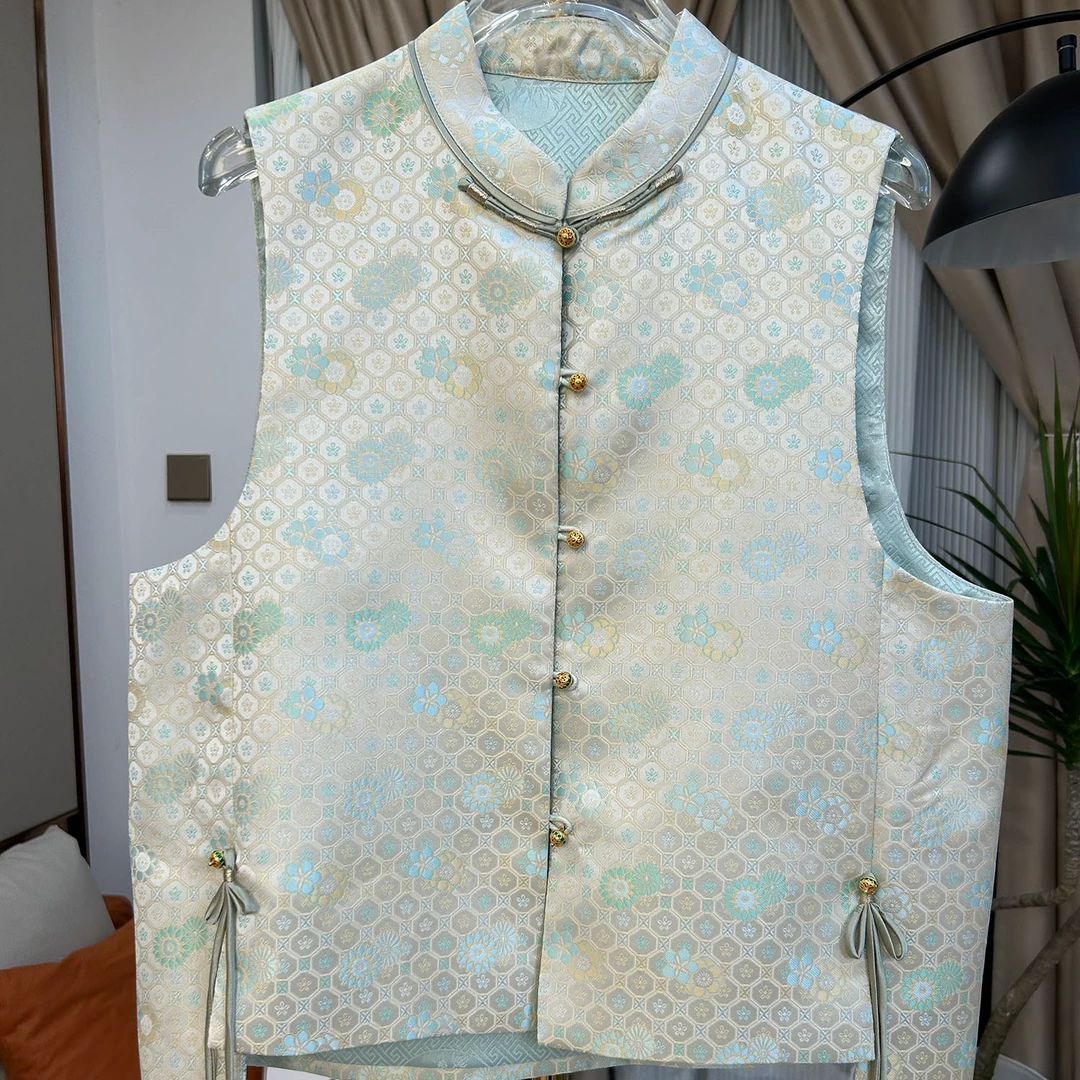 宝箱花织锦手工盘口马甲，实物