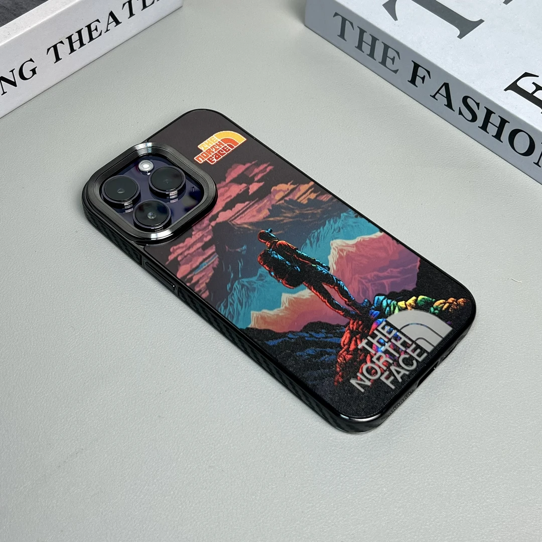 潮酷个性电镀手机壳iPhone15promax适用苹果14高级感13磨砂12情侣