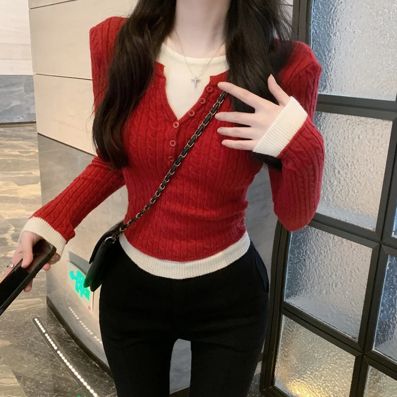 纯欲辣妹假两件麻花针织衫女新年红色战袍长袖内搭短款毛衣打底衫