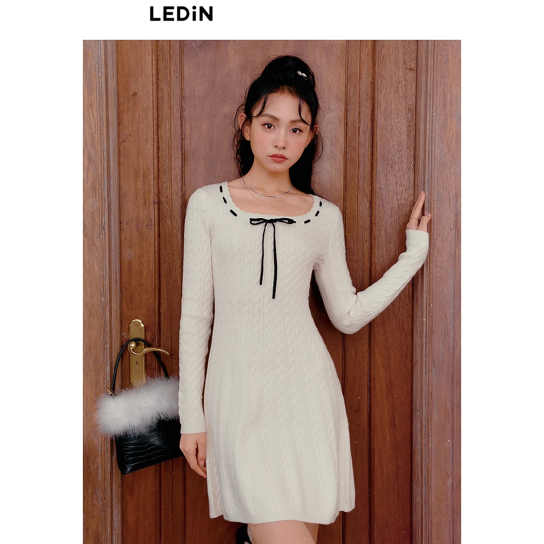 乐町少女感系带连衣裙冬季打底裙女显瘦肌理感针织连衣裙