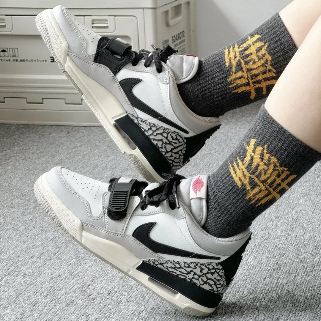 Nike/耐克Jordan Legacy 312 Low (GS) 女子休闲篮球鞋CD9054-101
