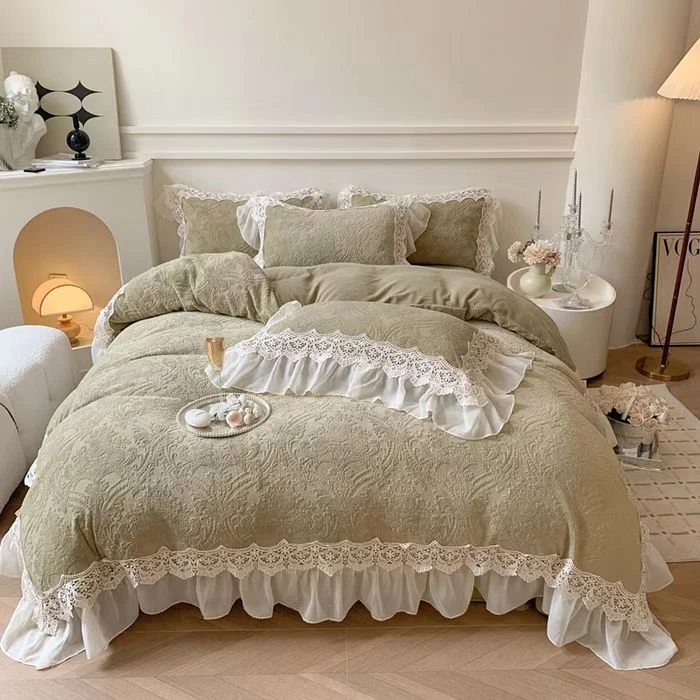 冬梧严选公主风轻奢新款牛奶绒加厚法式双层花边雕花绒四件套