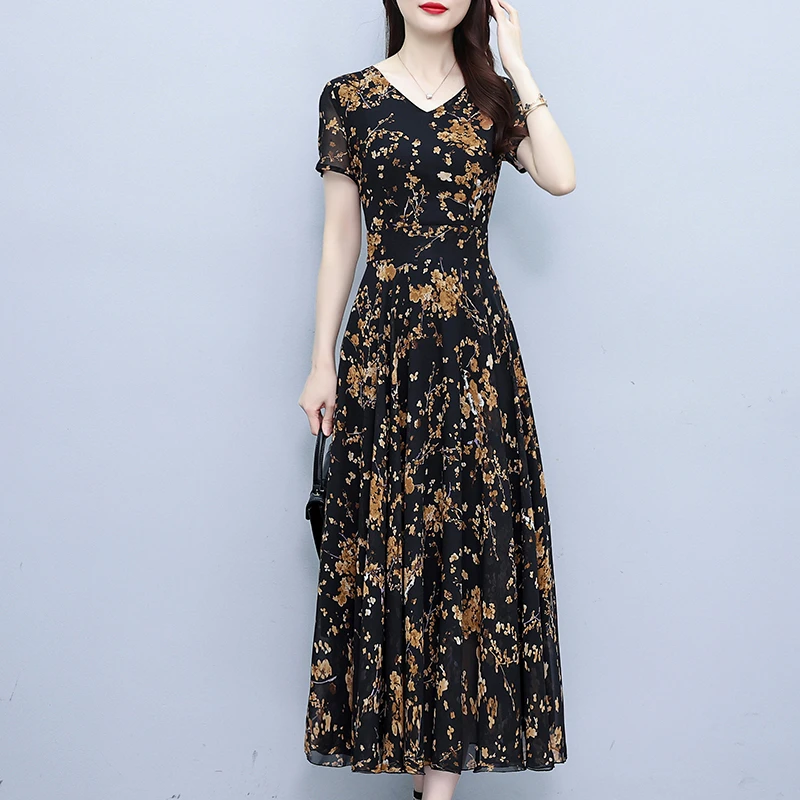 2024新款夏季雪纺连衣裙大码碎花胖mm收腰遮肚显瘦过膝长裙子