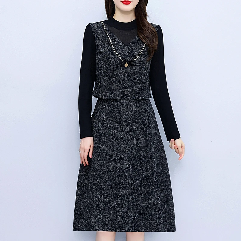 2025春秋季新款显高显瘦遮肚子项链小香风百搭假两件连衣裙女