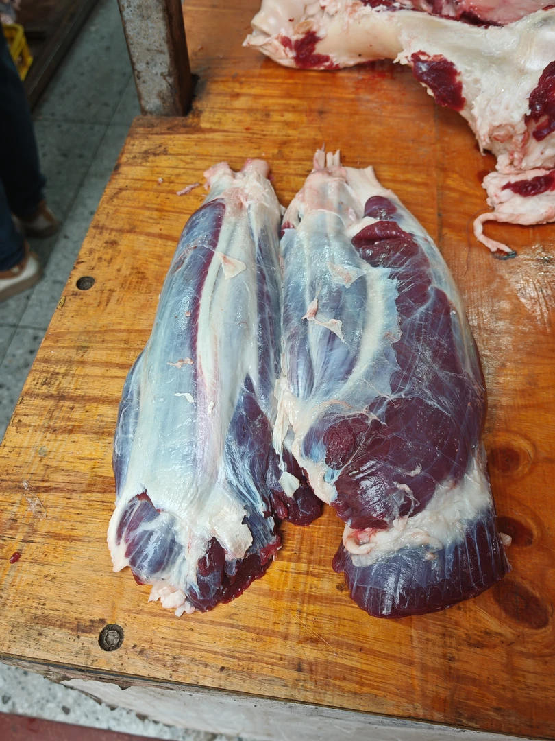 散养水牛肉。牛健子