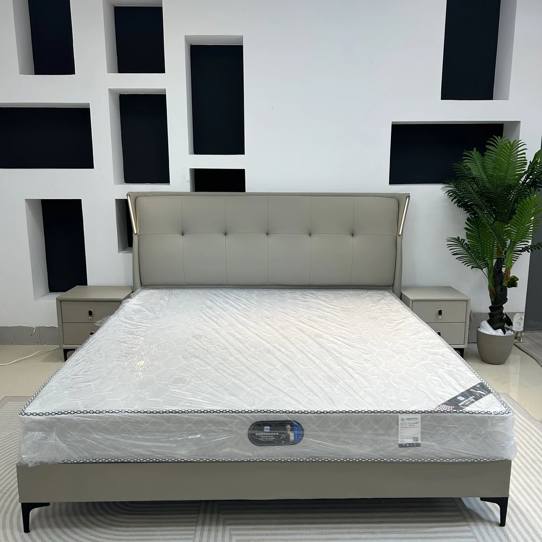 【华夫格】H33F实木床主卧皮艺床轻奢软靠包女孩儿童房