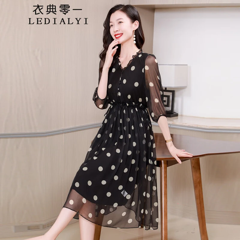 高级感法式黑色真丝连衣裙女夏季2025新款V领显瘦桑蚕丝波点裙子
