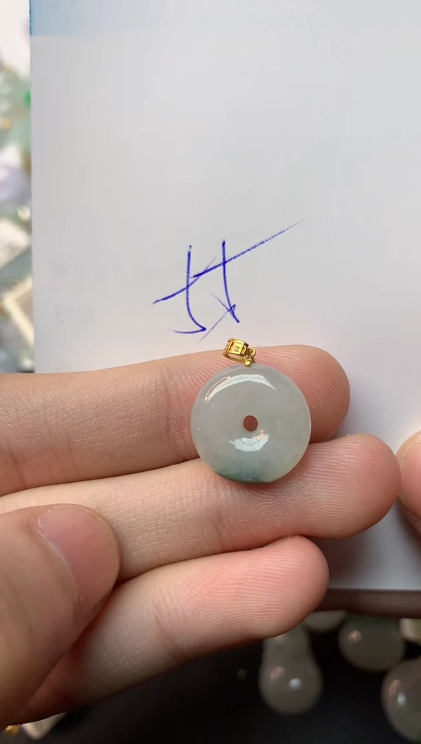 【闪购商品】翡翠颈饰18K金镶嵌7..........