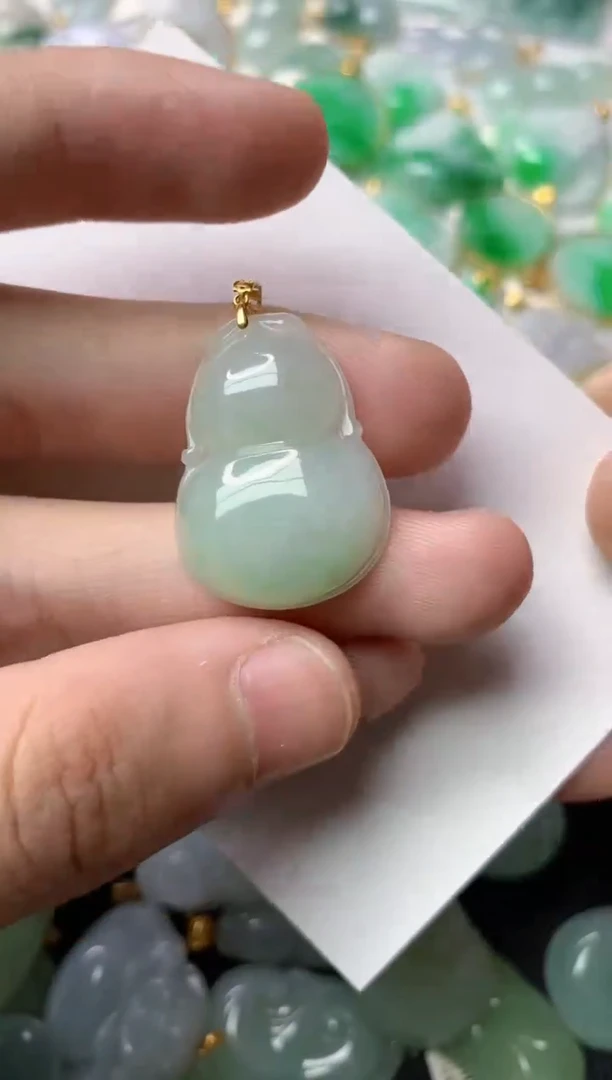 【闪购商品】翡翠颈饰18K金镶嵌5..........