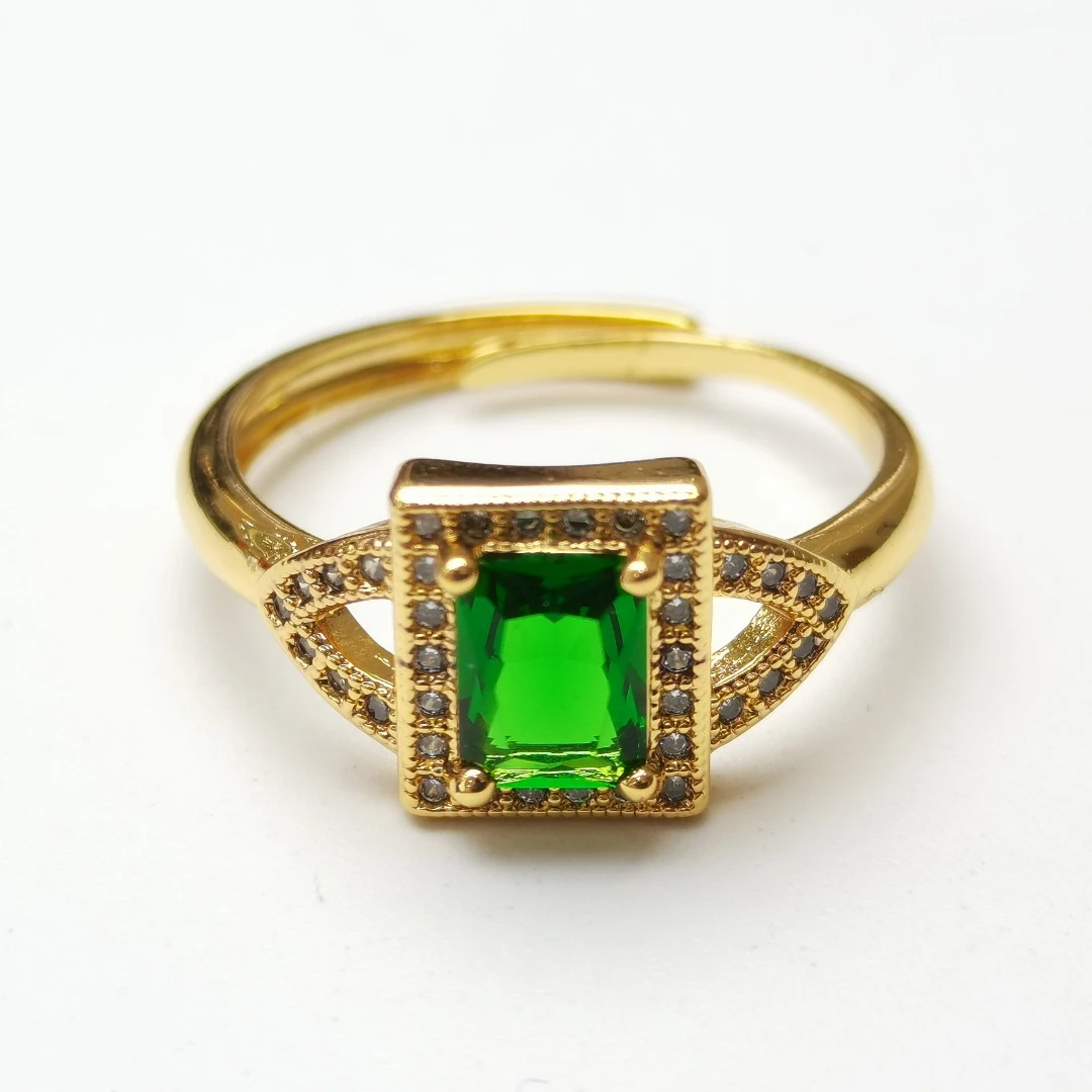 木左碧绿方形手饰【多样性发其一】