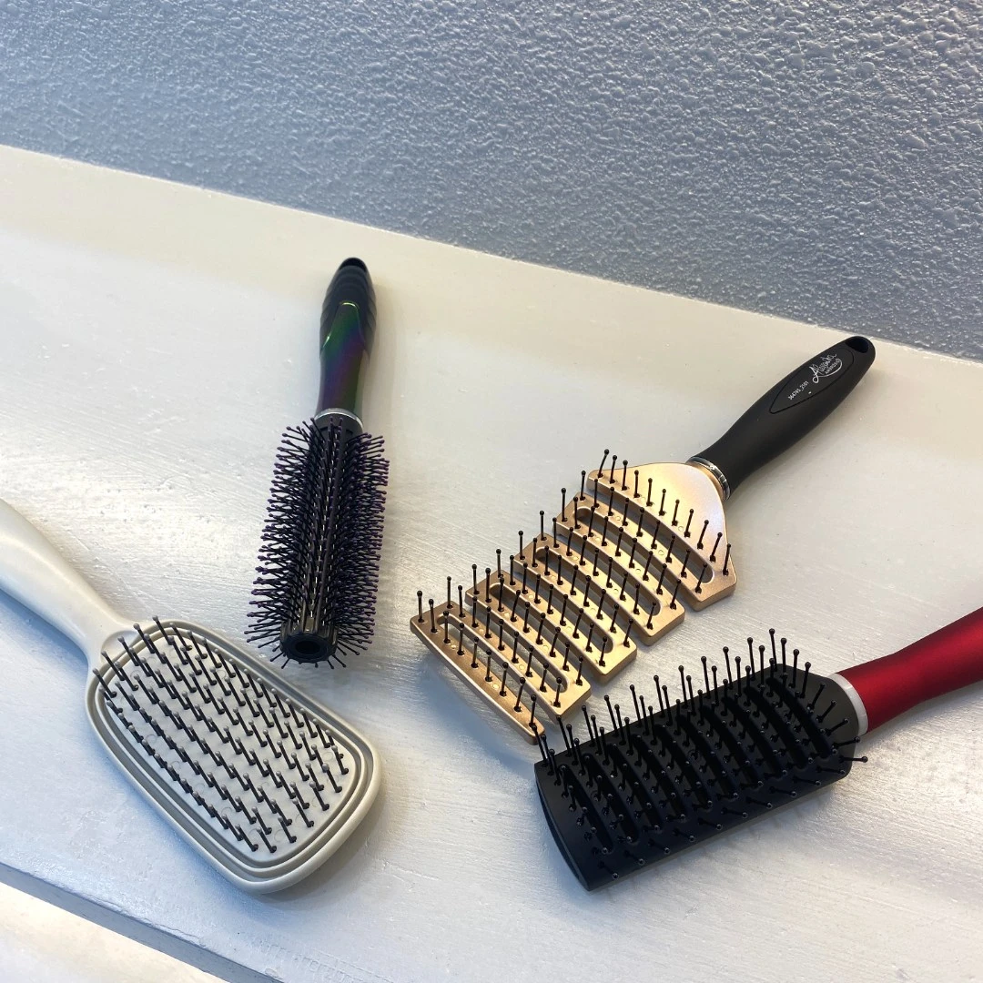 A840#户外旅行气垫弹力梳子家用按摩气囊回弹梳