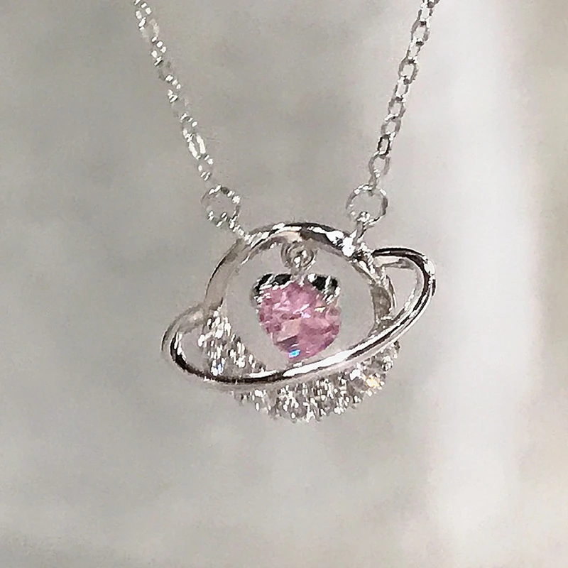 钛钢项链 灵动爱心星球项链女小众轻奢少女感恋爱环星粉色锁骨链