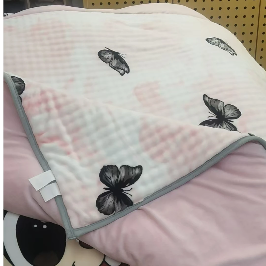加厚双人被 粉色水墨蝴蝶冬季保暖卡通印花机洗双人床用被子