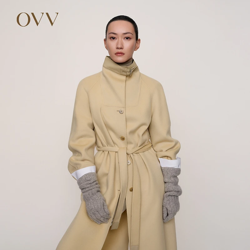 OVV秋冬新款女装领口拼小羊皮设计配腰带单排扣长款大衣