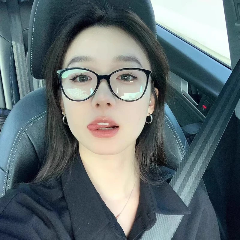 欧美猫眼黑框素颜平光镜女高级感复古ins小脸近视眼镜架素颜眼镜