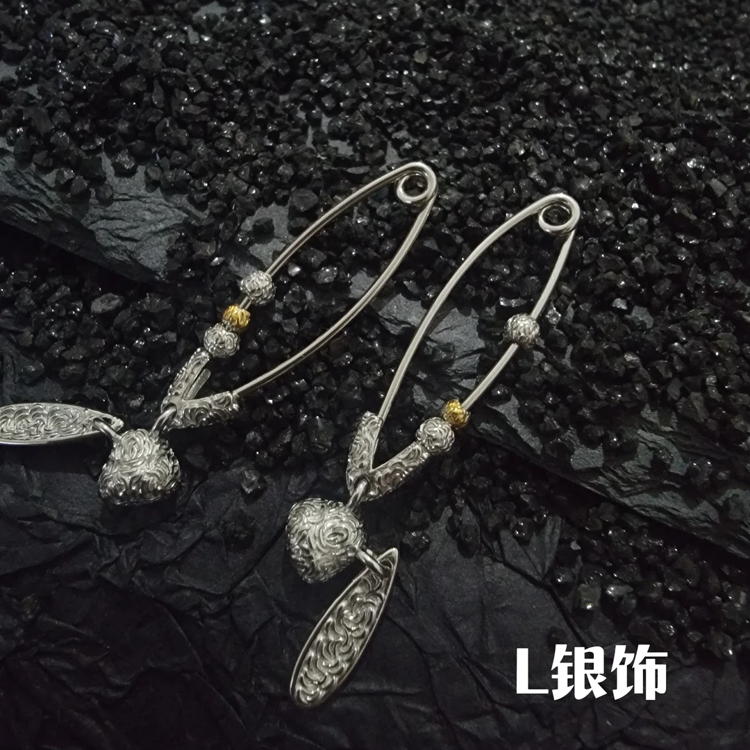 925银耳饰 S925纯银唐草纹回形针耳环法式轻奢精致